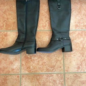 Bandolino Boots Brand New